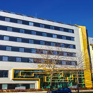  Auberge de jeunesse Brigittenau Youth Palace