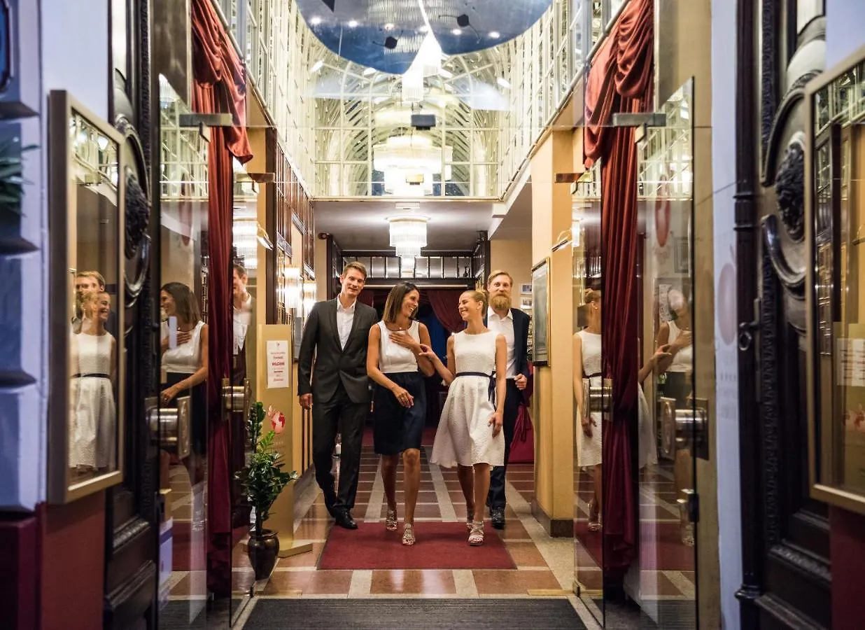 Hotel Theaterhotel & Suites Wien