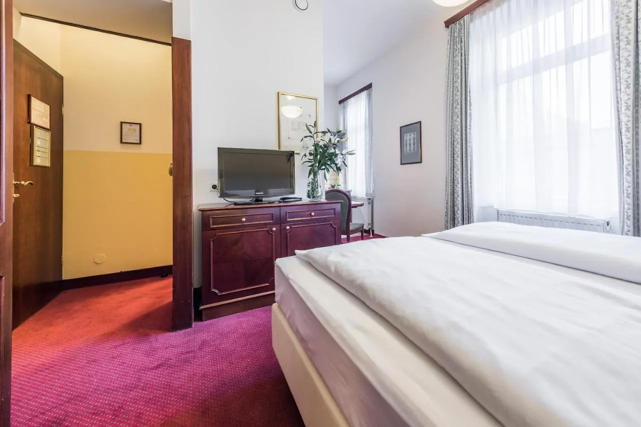 Theaterhotel & Suites Wien 4*, Viena Áustria