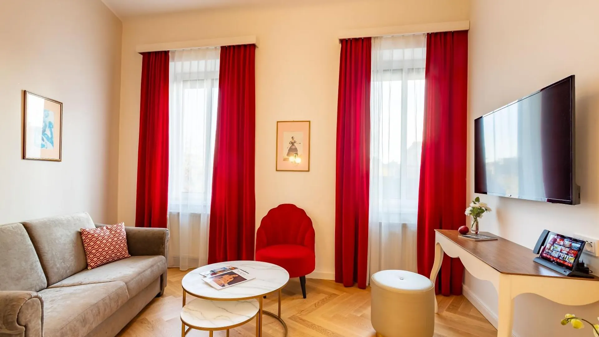 Theaterhotel & Suites Wien