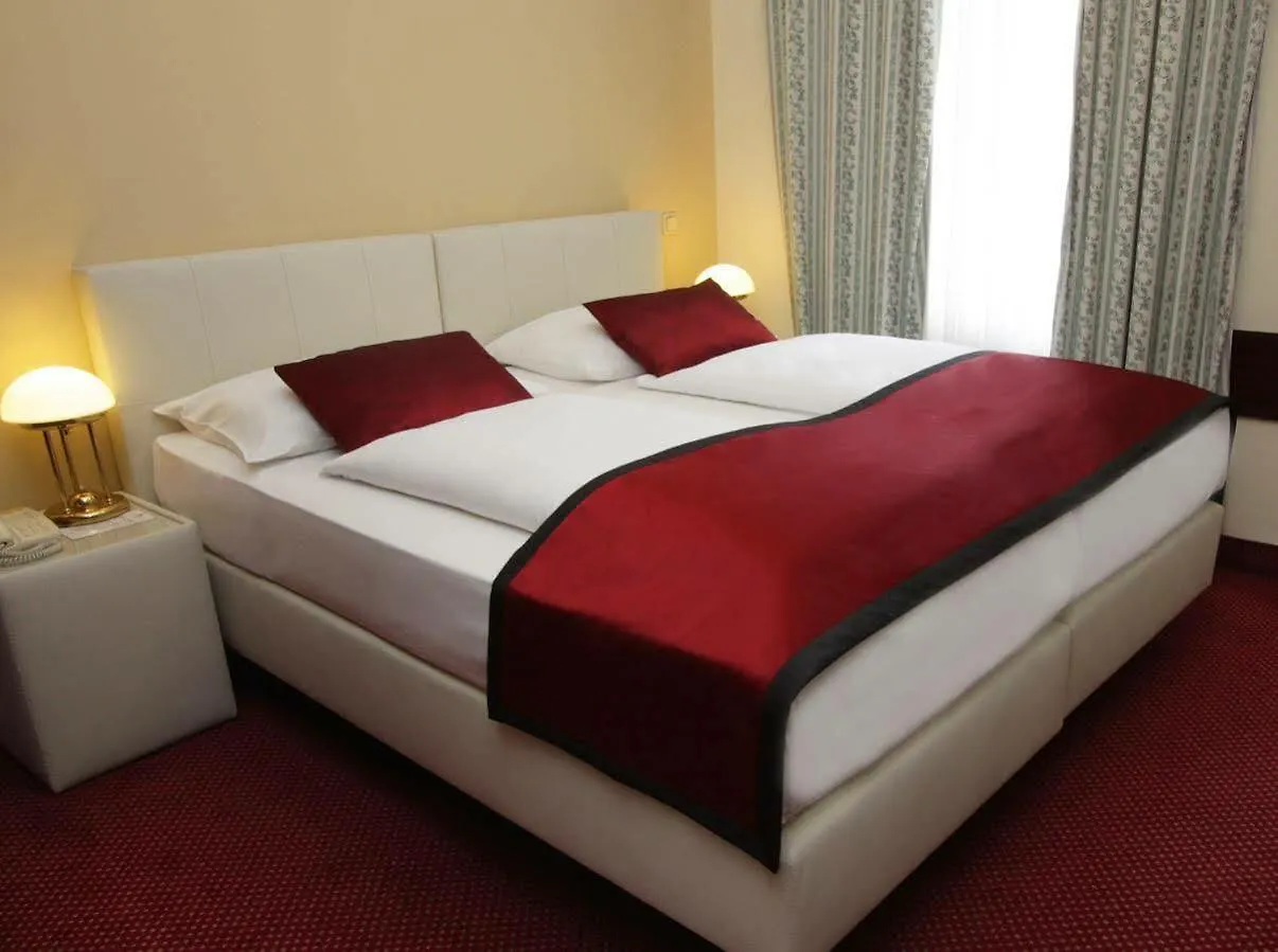 Theaterhotel & Suites Wien 4*, Vienna Austria